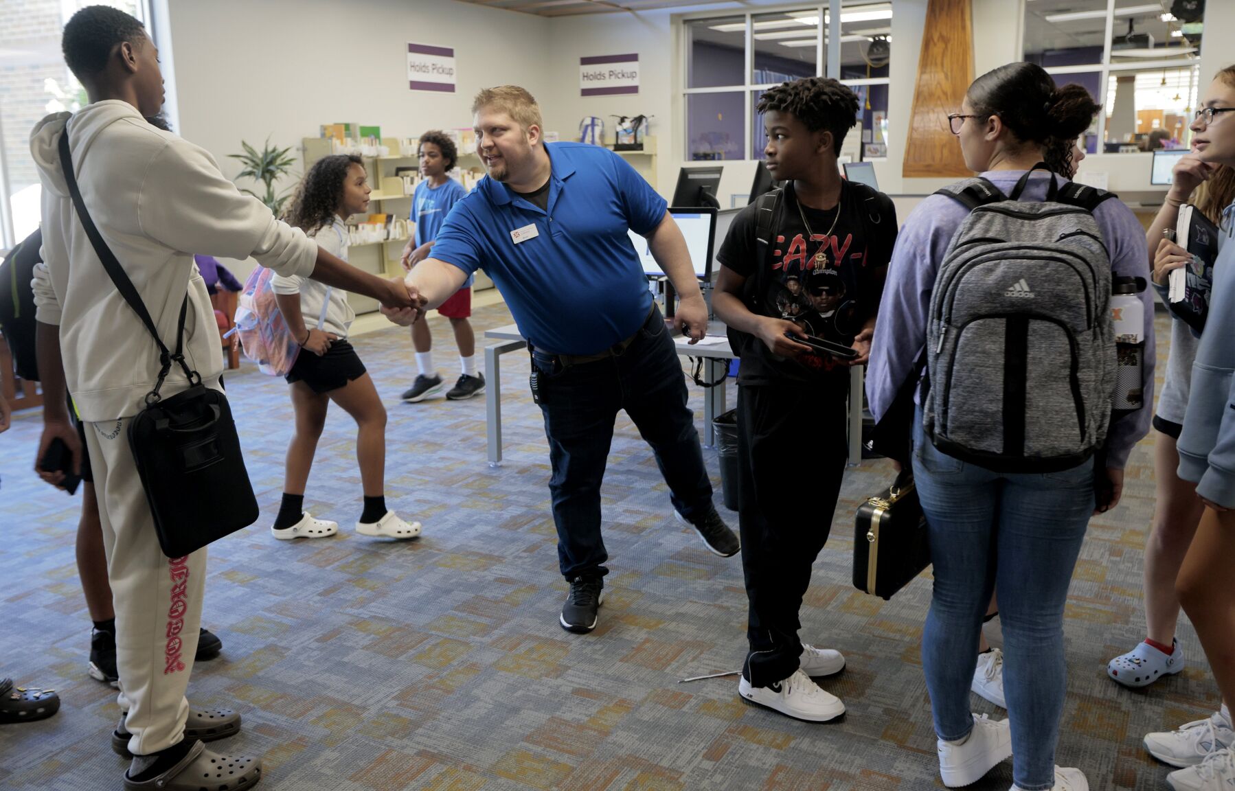 Teens must have parent permission to visit St. Charles Co. libraries after ‘unsafe' crowds